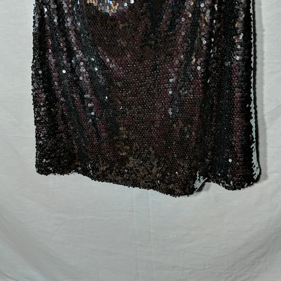 Carmen Marc Valvo Sequin, Long Skirt. Size 6 - Picture 6 of 7